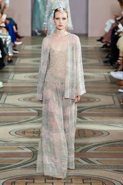 Look 43